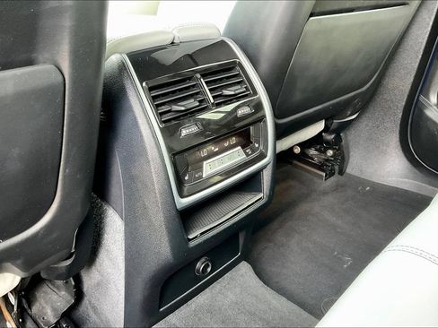 Used 2023 BMW X6 M w/ Competition Package AWD/4WD image 10