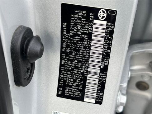 Certified 2024 Toyota Corolla LE FWD image 32