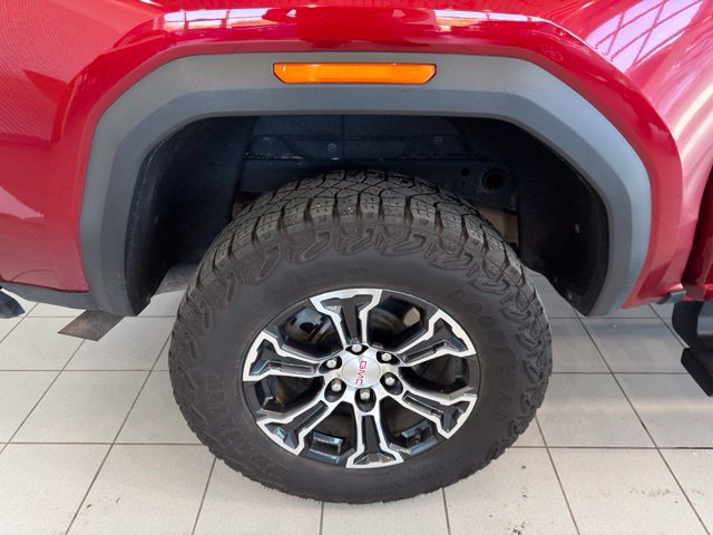 Certified 2024 GMC Canyon AT4 AWD/4WD image 43