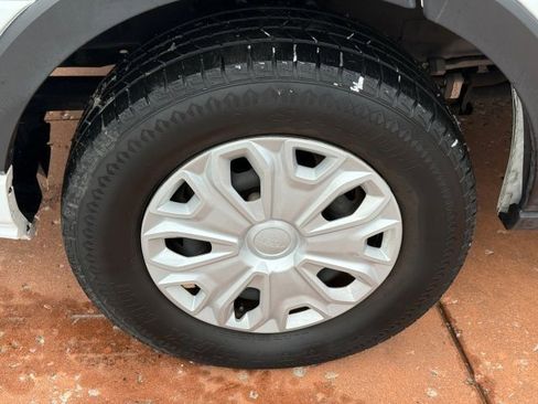 Used 2022 Ford Transit 350 XLT image 7