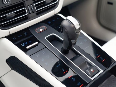 Used 2023 Porsche Macan GTS image 30