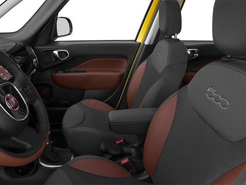 Used 2014 FIAT 500L Trekking FWD image 11