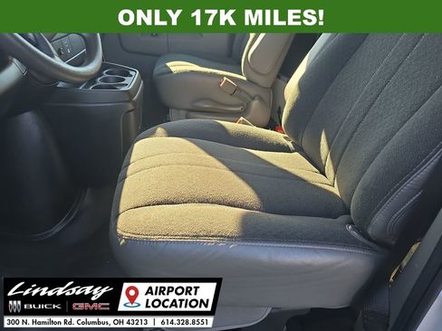 Used 2024 GMC Savana 2500 w/ Driver Convenience Package image 17