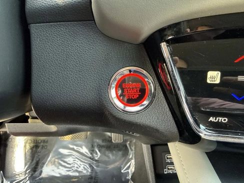 Used 2019 Honda HR-V EX image 30