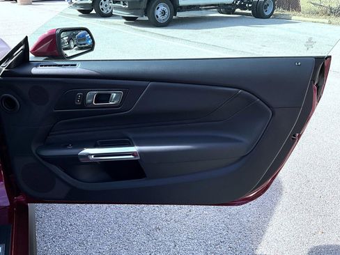 Used 2025 Ford Mustang GT Premium w/ GT Performance Package image 18