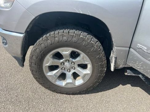 Used 2019 RAM 1500 Big Horn AWD/4WD image 16