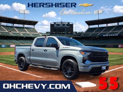 New 2026 Chevrolet Silverado 1500 Custom w/ Turbomax Blackout Package
