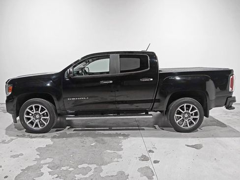 Certified 2022 GMC Canyon Denali image 4