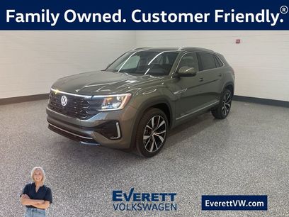 New 2026 Volkswagen Atlas Cross Sport SEL Premium R-Line