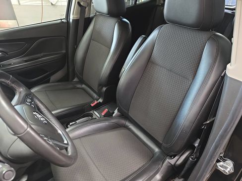 Used 2019 Buick Encore Sport Touring w/ Safety Package FWD image 14