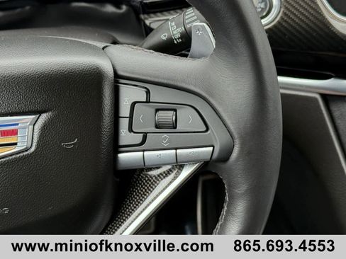 Used 2023 Cadillac XT6 Sport w/ LPO, Floor Liner Package image 18