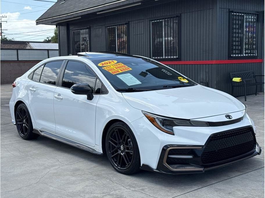 Used 2021 Toyota Corolla XSE w/ Carpet Mat Package (TMS) FWD image 1