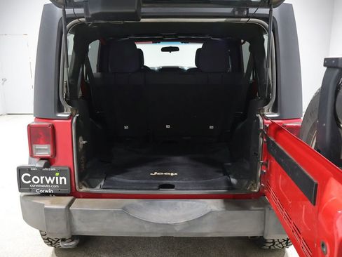 Used 2012 Jeep Wrangler Unlimited Sport AWD/4WD image 18