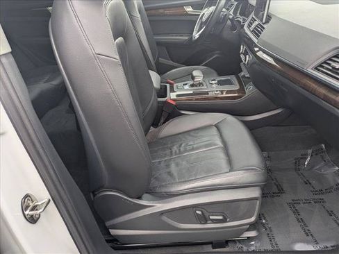 Used 2019 Audi Q5 2.0T Premium Plus w/ Premium Plus Package AWD/4WD image 22