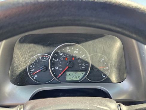 Used 2016 Toyota RAV4 LE image 22