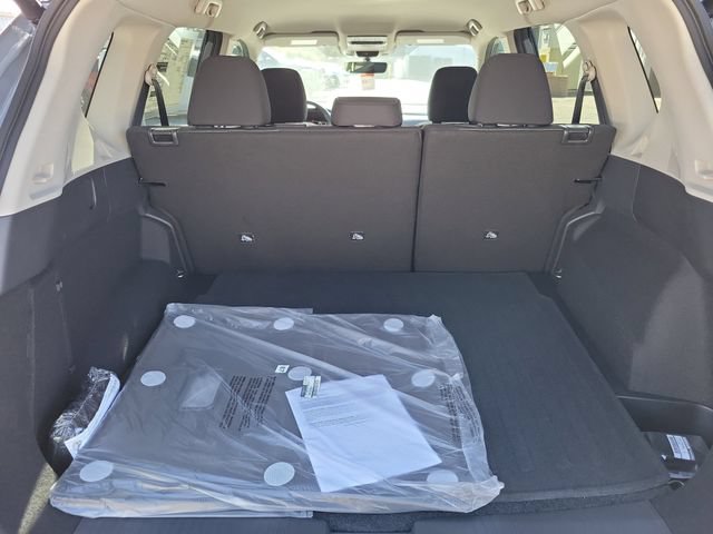 New 2026 Nissan Rogue SV w/ Cold Weather Package FWD image 29