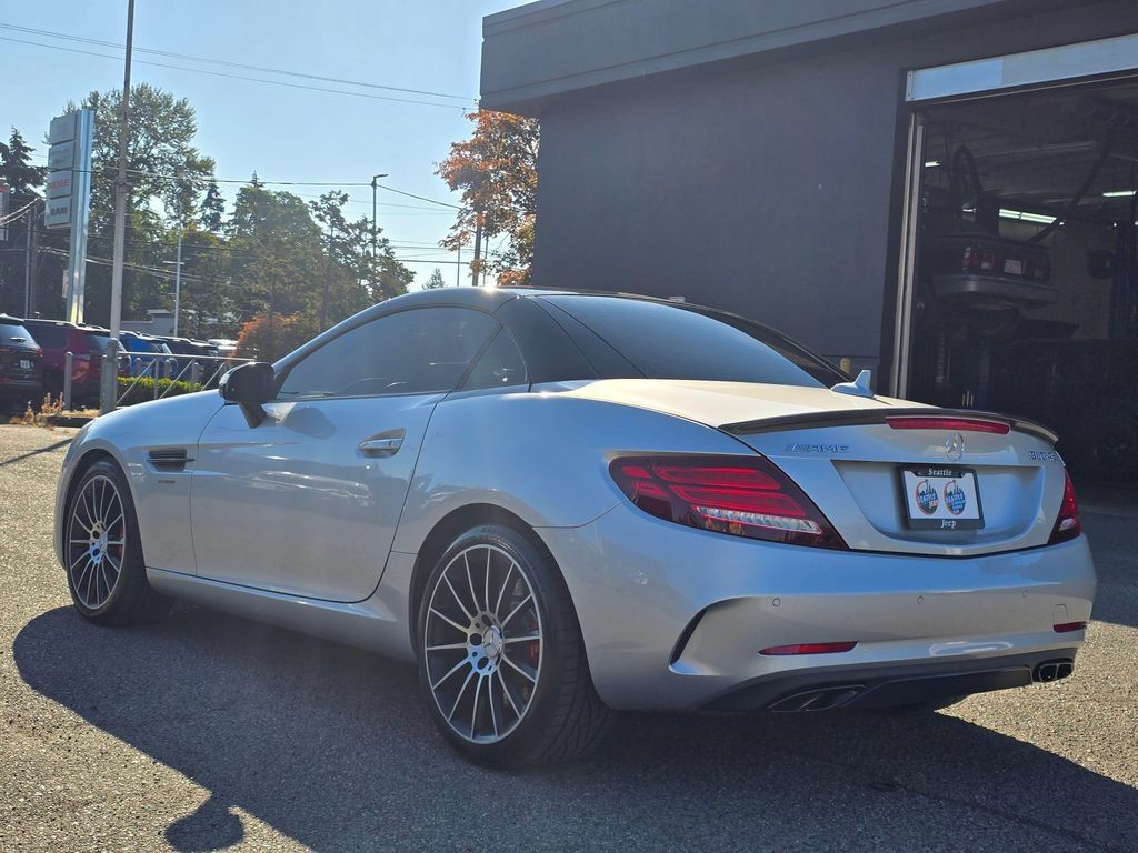Used 2018 Mercedes-Benz SLC 43 AMG image 5