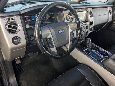 Used 2017 Ford Expedition EL Limited w/ Equipment Group 301A RWD image 10