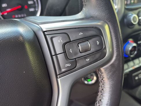 Certified 2022 Chevrolet Silverado 1500 LT AWD/4WD image 18