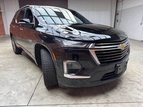 Used 2023 Chevrolet Traverse High Country AWD/4WD image 7
