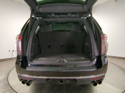Used 2024 Chevrolet Tahoe Premier AWD/4WD image 30