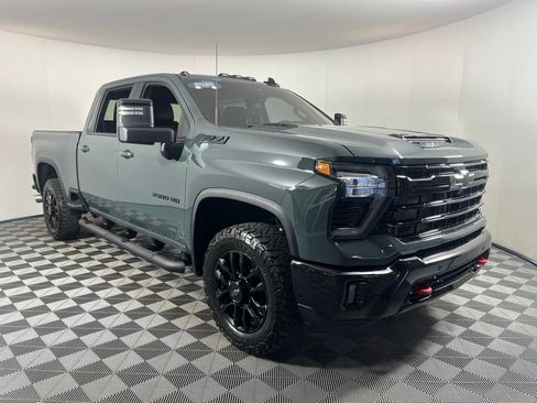 Certified 2025 Chevrolet Silverado 2500 LT w/ Trail Boss Package AWD/4WD image 9
