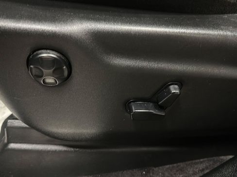 Used 2018 Dodge Durango GT w/ Premium Group AWD/4WD image 16