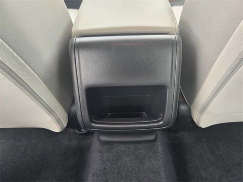 Used 2022 Honda Accord LX image 10