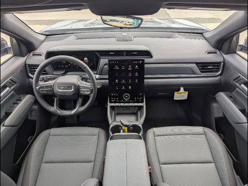 New 2026 GMC Terrain AT4 w/ Technology Package II image 17