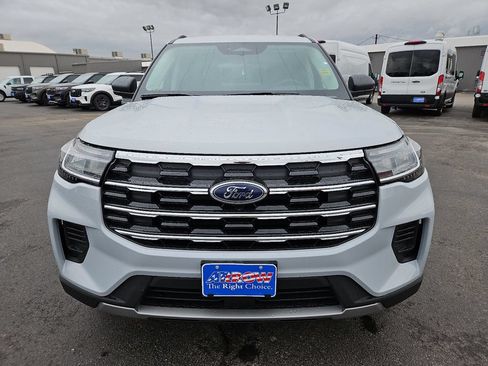New 2026 Ford Explorer Active AWD/4WD image 3
