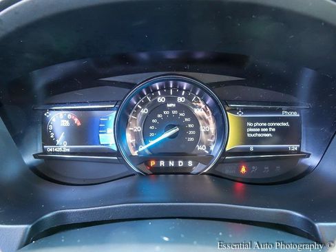 Used 2019 Ford Explorer XLT w/ Equipment Group 202A image 15