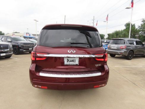 Used 2021 INFINITI QX80 Sensory w/ All-Season Package RWD image 11