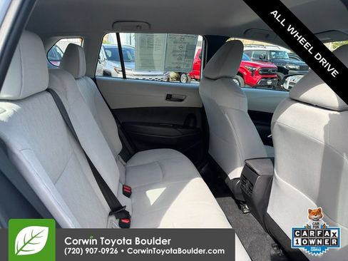 Used 2025 Toyota Corolla Cross L AWD/4WD image 15