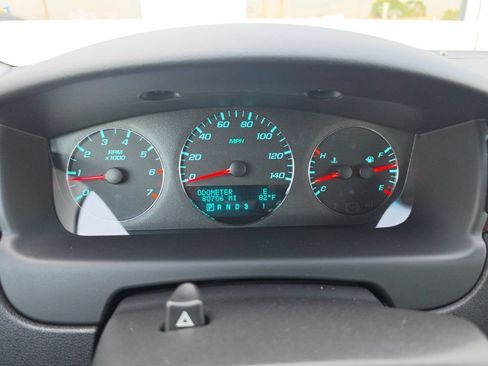 Used 2011 Chevrolet Impala LT w/ Luxury Edition Package FWD image 6
