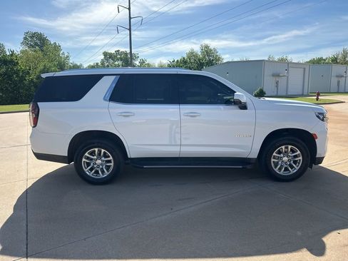 Used 2023 Chevrolet Tahoe LT w/ Luxury Package RWD image 6