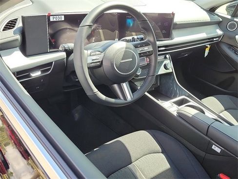 New 2026 Hyundai Sonata SEL image 3