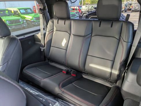 New 2026 Jeep Wrangler Rubicon AWD/4WD image 19