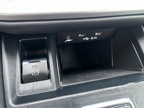 Used 2021 Subaru Outback image 33