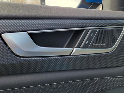 Certified 2025 Volkswagen Atlas Cross Sport SEL Premium R-Line image 21