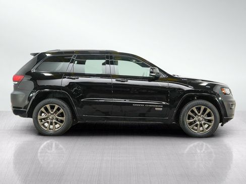 Used 2017 Jeep Grand Cherokee Limited 75th Anniversary AWD/4WD image 6