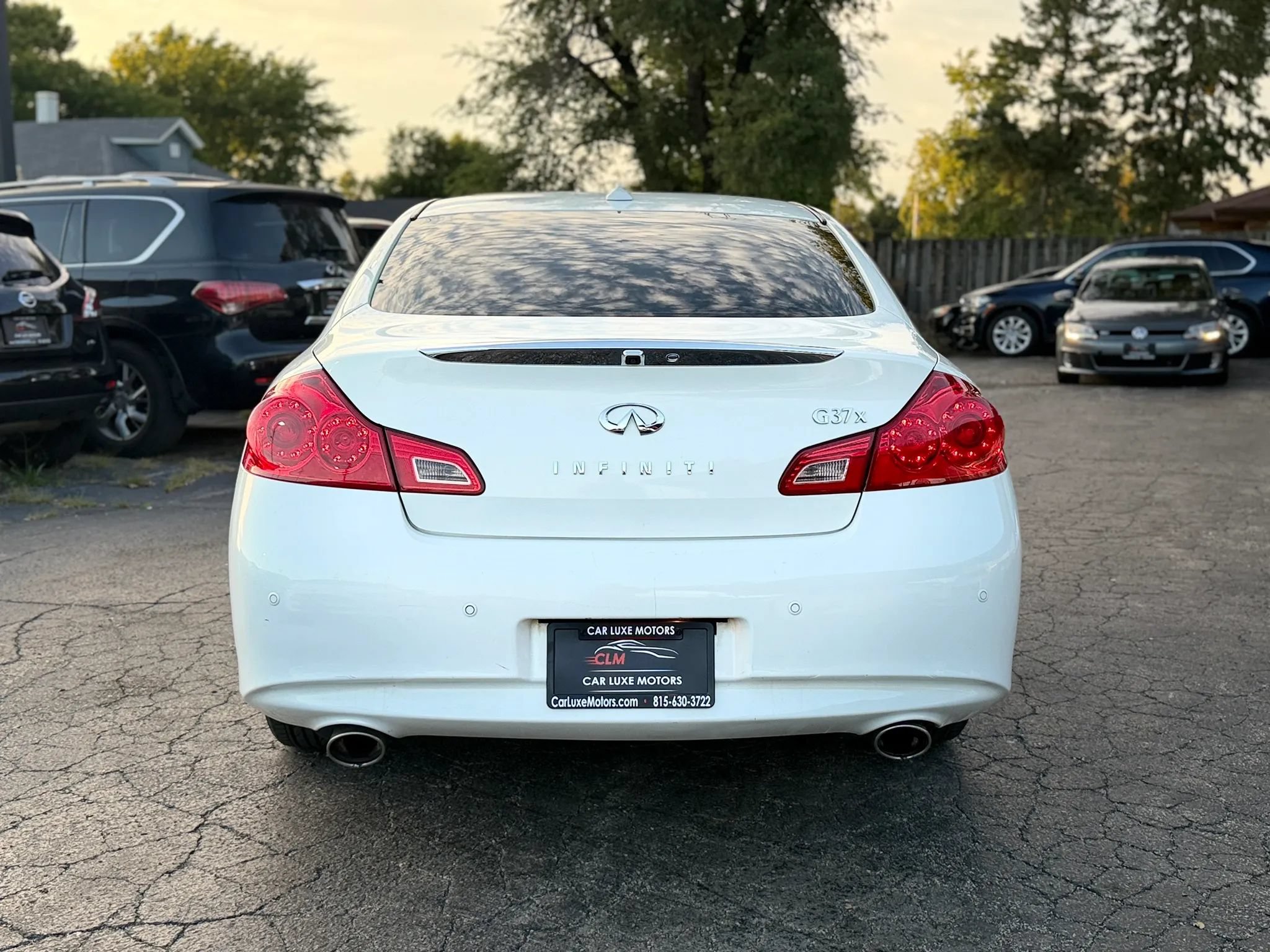 Used 2012 INFINITI G37 x Sedan w/ Premium Pkg AWD/4WD image 16