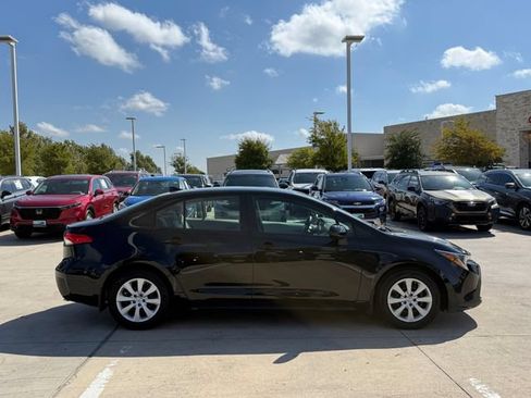 Used 2024 Toyota Corolla LE FWD image 7