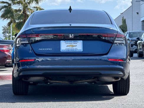 Used 2025 Honda Accord SE image 6
