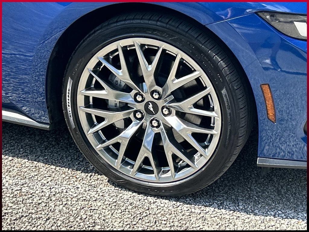 Used 2024 Ford Mustang GT Premium RWD image 9
