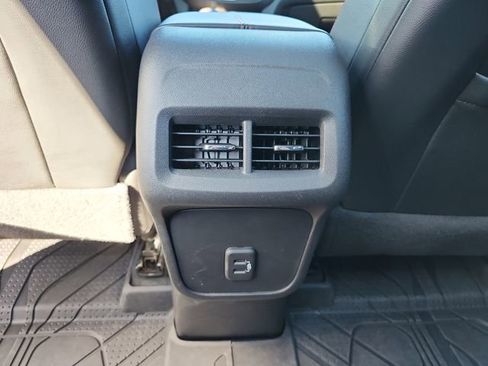 Certified 2023 Chevrolet Equinox RS image 32