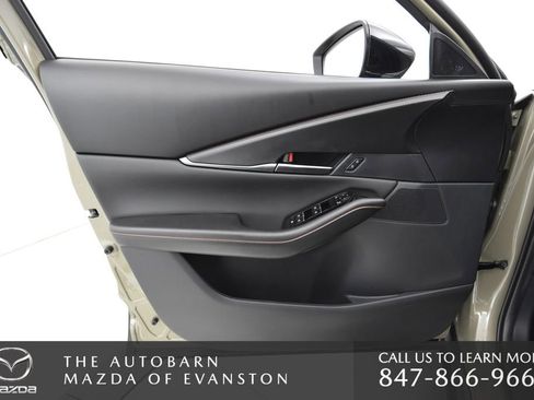 Used 2025 MAZDA CX-30 Carbon image 27