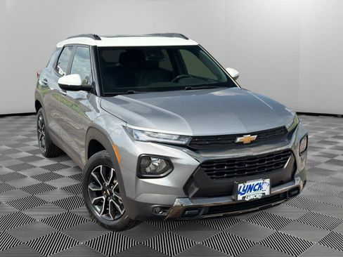 Used 2023 Chevrolet TrailBlazer ACTIV w/ Sun and Liftgate Package AWD/4WD image 5