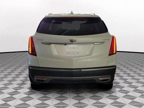Certified 2022 Cadillac XT5 Premium Luxury image 5