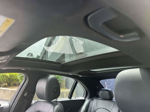 Used 2015 Mercedes-Benz C 300 4MATIC Sedan image 21