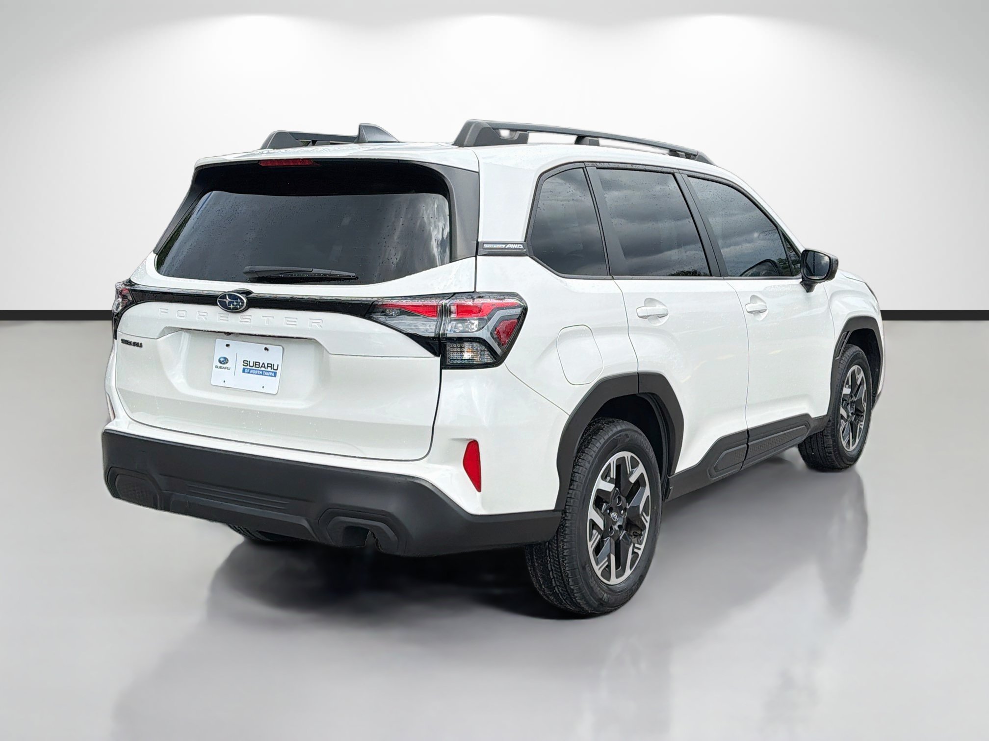 Certified 2025 Subaru Forester Premium w/ Convenience Package #1 AWD/4WD image 3